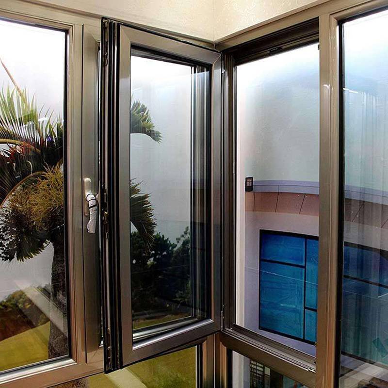 济南市天桥区三朵云门窗加工部 匠心工艺，守护家的每一扇窗